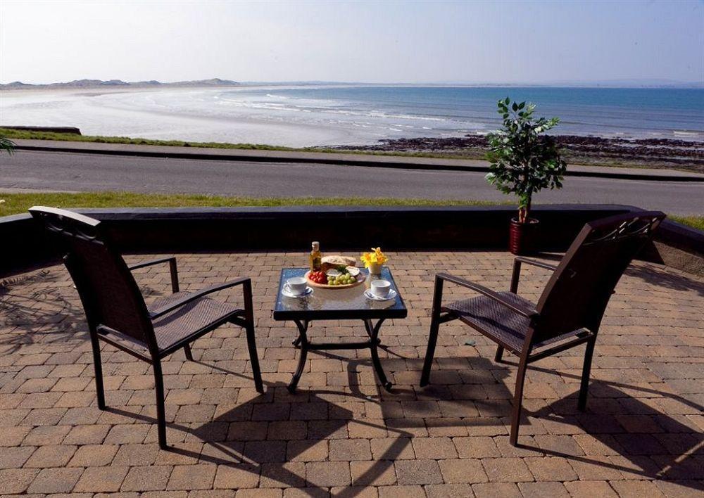 Готель Waterfront House & Restaurant Інішкрон Екстер'єр фото